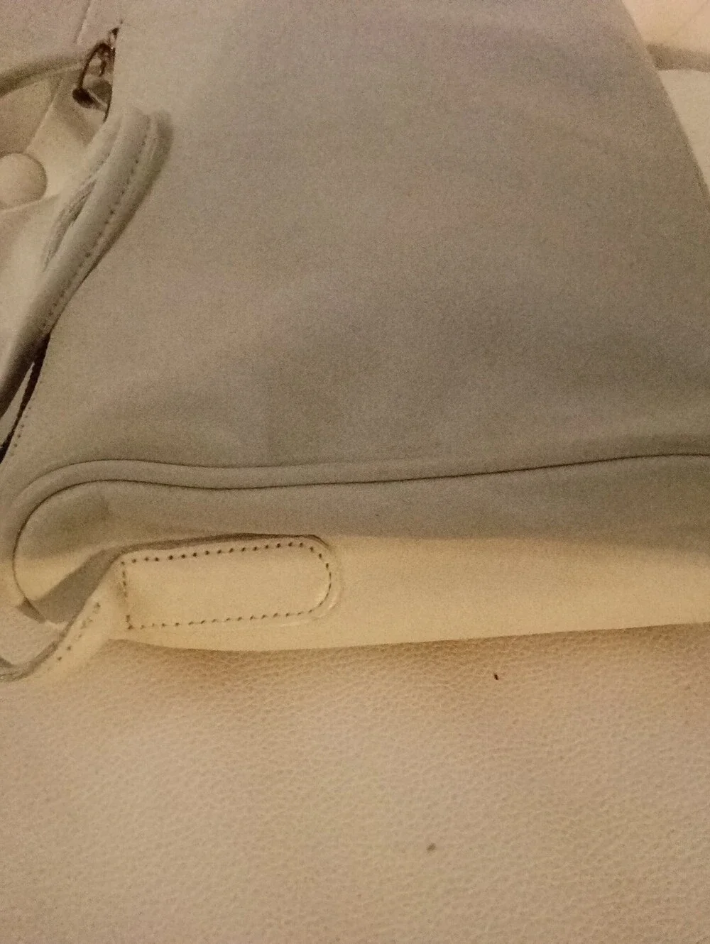 #V2 Coach Slim Zip Vintage Y2K  Ivory/Cream Crossbody Bag CREED:0064-116